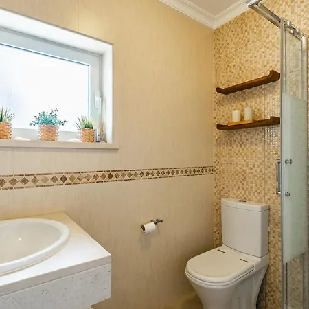 Casa Eleonora Lifestyle Villa Lagos